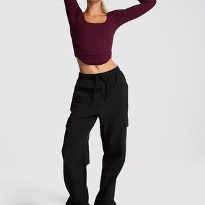 Pink Victoria Secret brushed woven cargo pants . Size XS. NWT